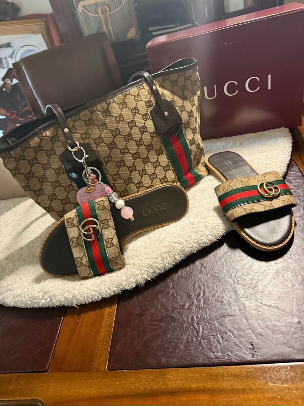 Authentic Gucci cherry Lined Tote with Brown Trim